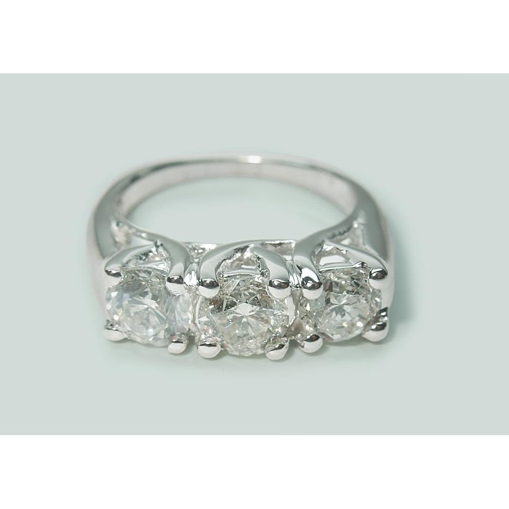 2.25 carats Bague Réel Diamant Rond Trois Pierres Style Lucida Or Blanc Nouveau