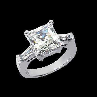 2.45 carats. Alliance Trois Pierres Véritable Diamants Princesse & Baguette