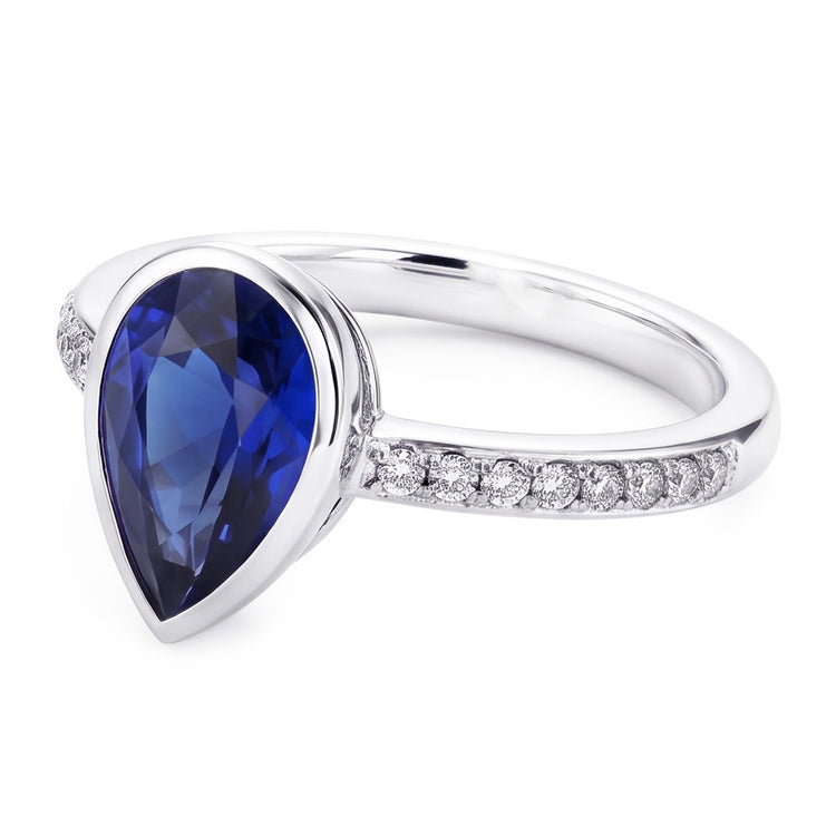 2,50 carats Saphir Bleu Bleuet Bague avec Gemme en Or 14K Blanc