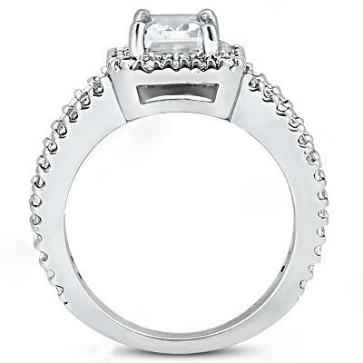 2.71 ct. Bague De Fiançailles Halo De Réel Diamants Emeraude Sertie De Griffes A Tige Fendue Or Blanc 14K