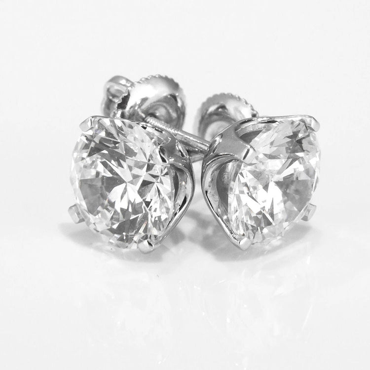 Luxueux Pendants d'Oreilles 2 carats – vue de face