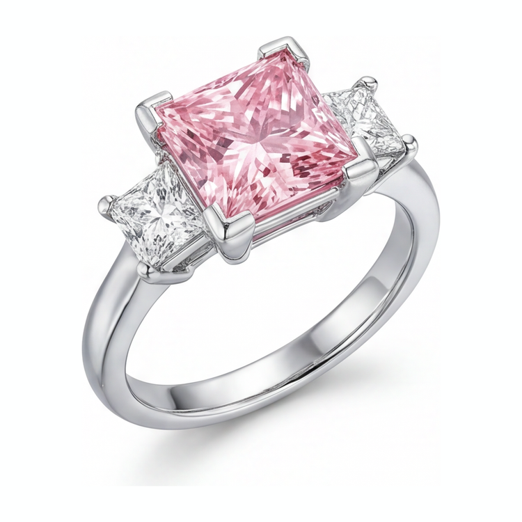 Bague trois pierres en Or Blanc 14 carats avec diamant rose de laboratoire taille princesse 3,5 carats