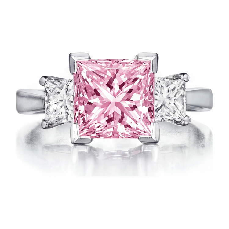 Bague trois pierres diamant rose de laboratoire taille princesse 3,5 carats en Or Blanc 14 carats