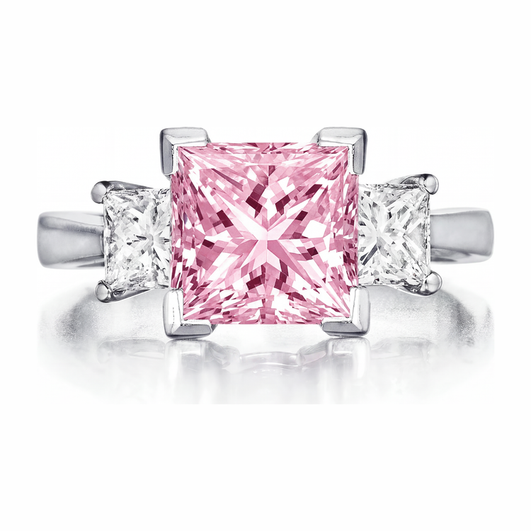 Bague trois pierres diamant rose de laboratoire taille princesse 3,5 carats en Or Blanc 14 carats