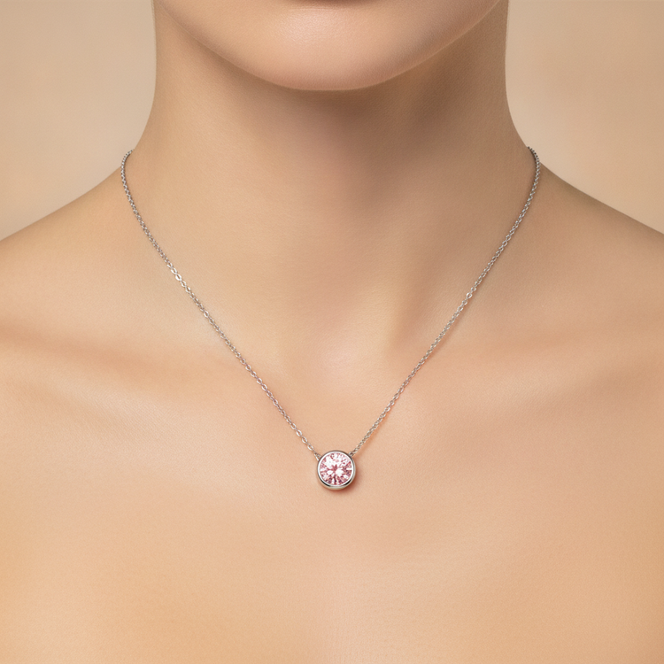 Collier Pendentif Diamant Rose de Laboratoire Rond 3,5 Carats Lunette Or Blanc 14 Carats