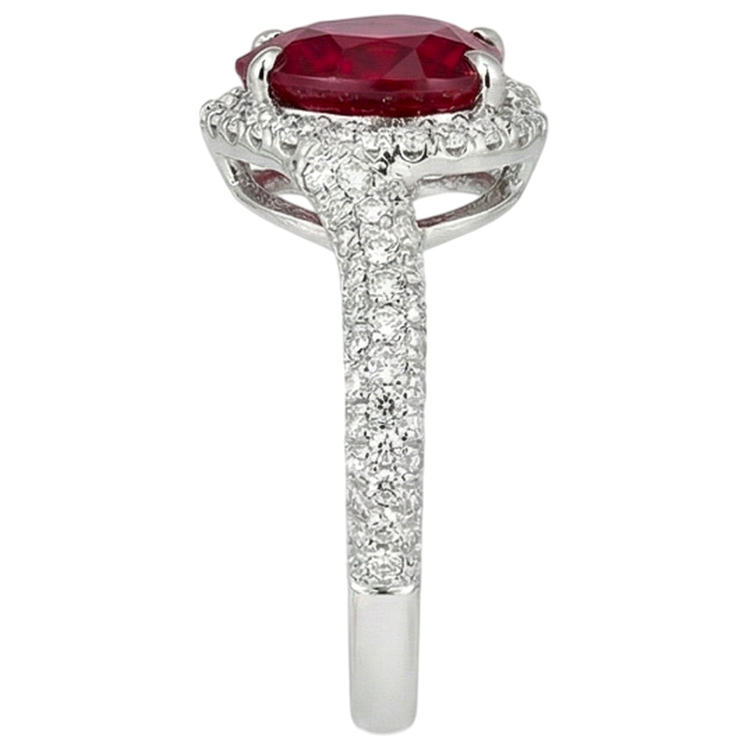 3.70 Carats Rubis Rouge Avec Diamants Naturels Extraits des Mines ( et non cultivés en laboratoire ) Bague Or Blanc 14K