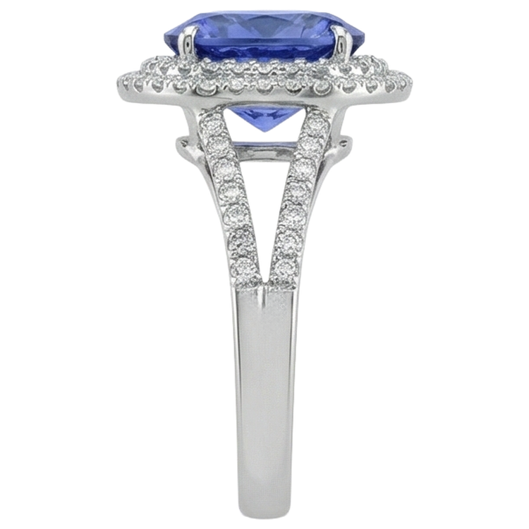 naturel tanzanite 3.80carats bague sur blanc