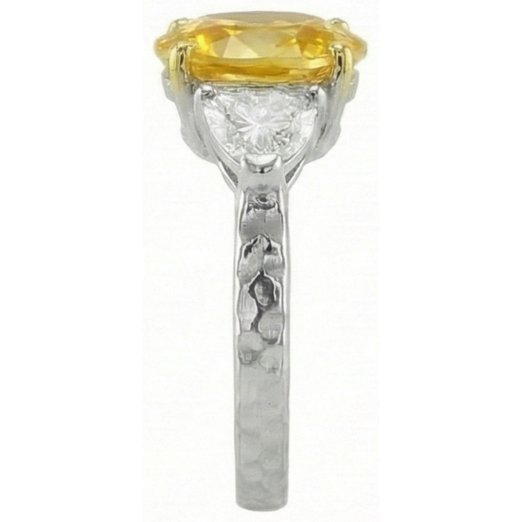 naturel trillion diamant 4.50carats bague détail rapproché