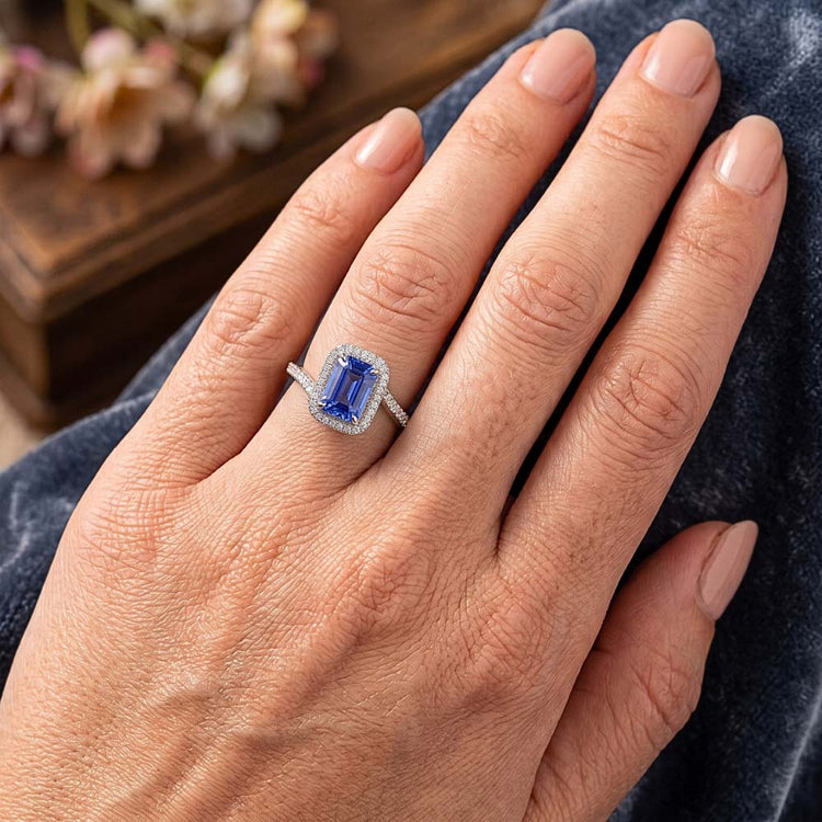 3 carats halo bleu saphir bague de fiançailles tension style pavé de diamants