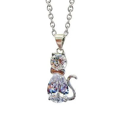 3,50 Carats. Pendentif Pin's Mémorable Chat Réel Diamant Rond & Poire Or Blanc 14K