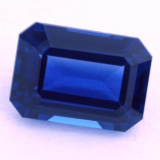 Saphir Bleu Royal Loose Sapphires Natural 4 carats Or Blanc 14 Carats – vue principale