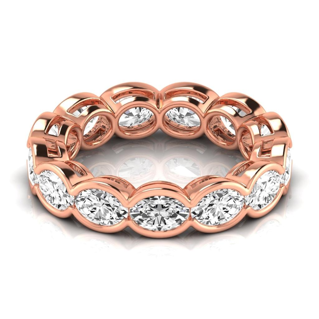 Confectionné main Eternity Band 4,29 carats – vue de face