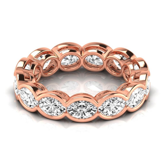 Confectionné main Eternity Band 4,29 carats – vue de face