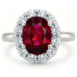 5.25 Carats Rubis Avec Halo Diamant Alliance Or Blanc 14K