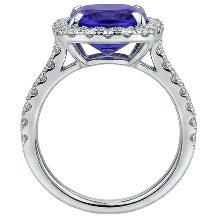 naturel cushion tanzanite 5.50carats bague sur blanc