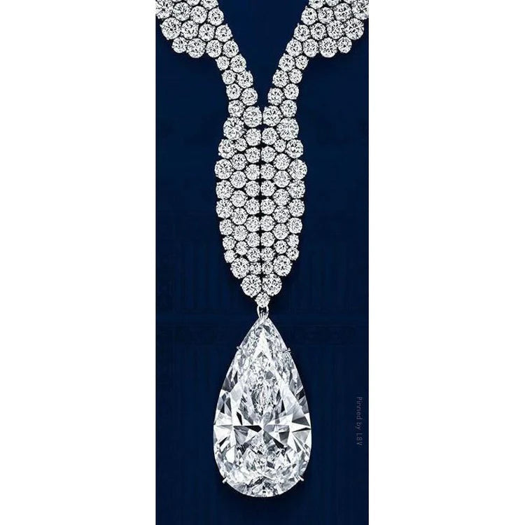 52 Ct Poire Avec Naturel Diamant Taille Ronde Collier En Or Blanc