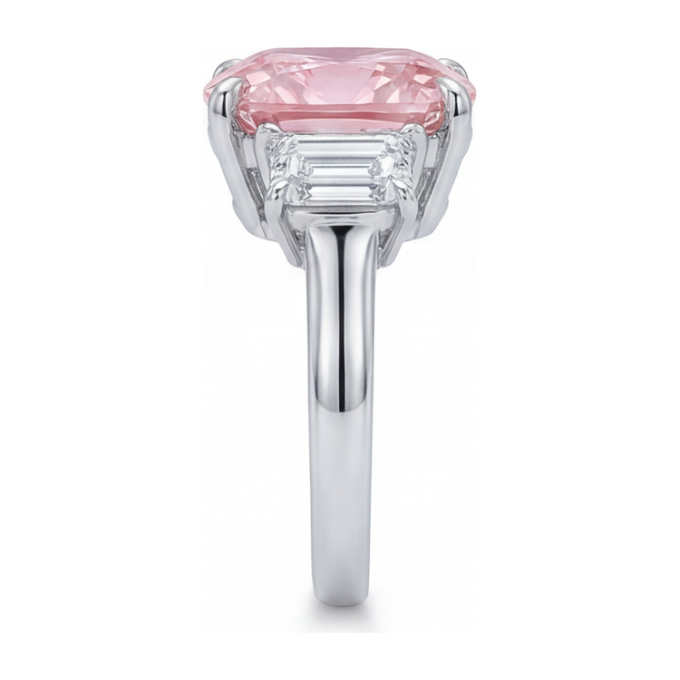 Bague de Fiançailles Rose Diamant Coussin de Laboratoire 6 Carats Trois Pierres Or Blanc 14 Carats