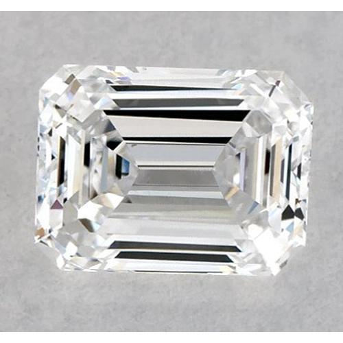 Diamant émeraude de 6 carats, non serti, couleur F, pureté VS1, très bonne taille.