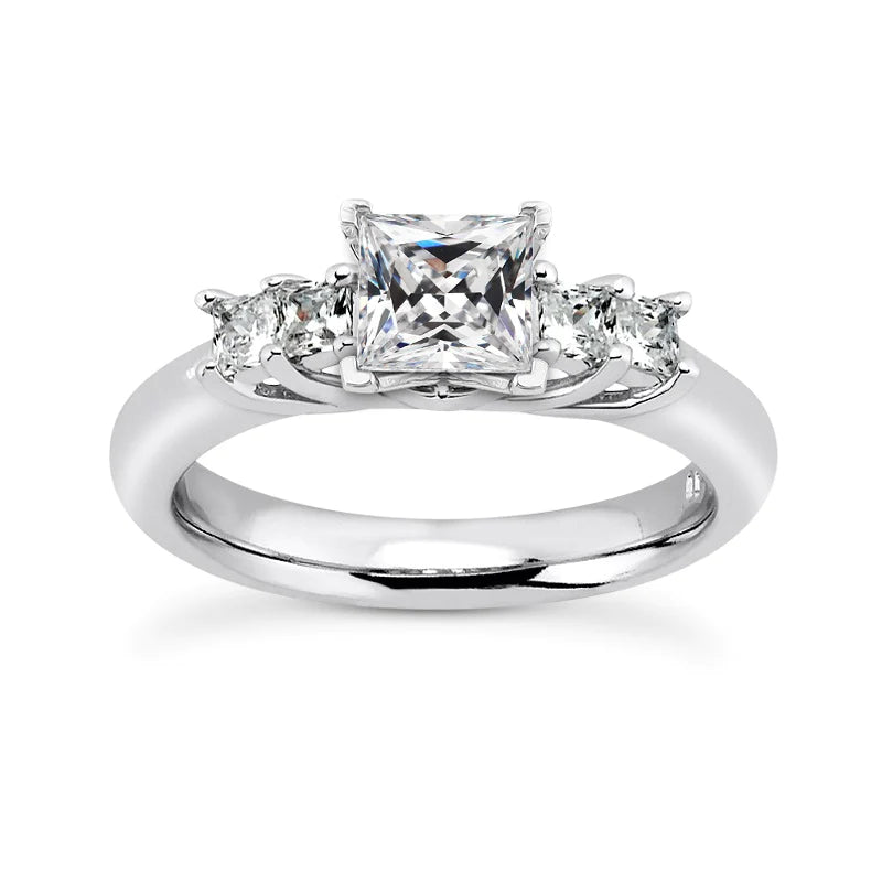 8.75 carats bague ronde et carrée ancienne halo de Réel diamants mineurs en or