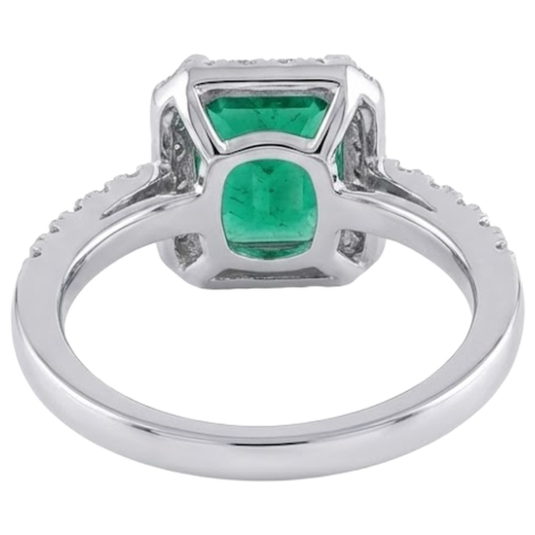 Alliance 4.40 Carats Émeraude Verte Et Diamants Naturels Extraits des Mines ( et non cultivés en laboratoire ) Or Blanc