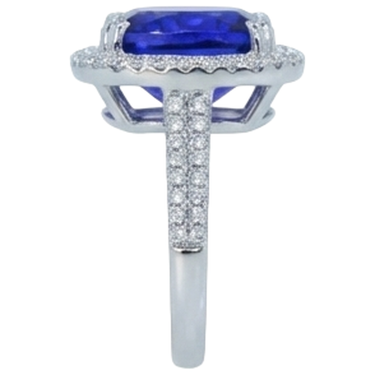 naturel cushion tanzanite 6.50carats alliance vue de profil