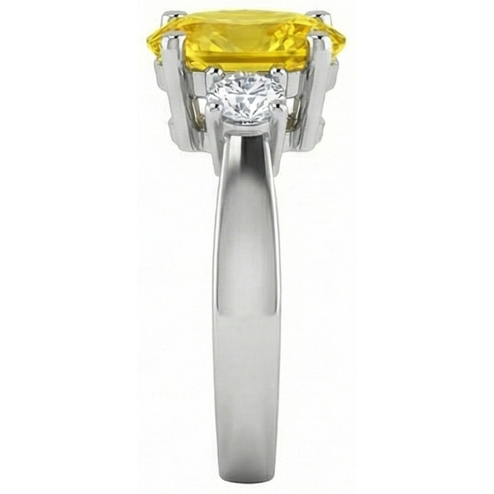 naturel oval diamant 3.70carats alliance sur blanc