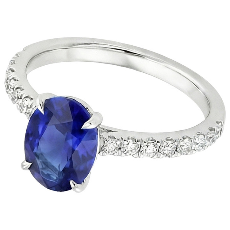 Alliance Solitaire Saphir Bleu Avec Accents De Diamants 4.50 Carats
