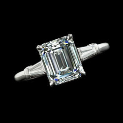 Alliance Trois Pierres Sertie Griffes Véritable Diamants Emeraude 6.25 Carats