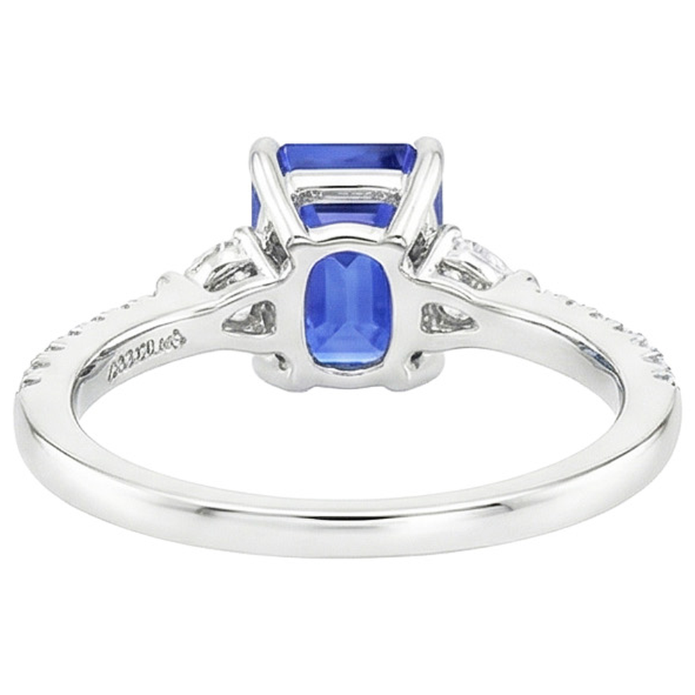 naturel pear diamant 4.50carats bague vue de dessus