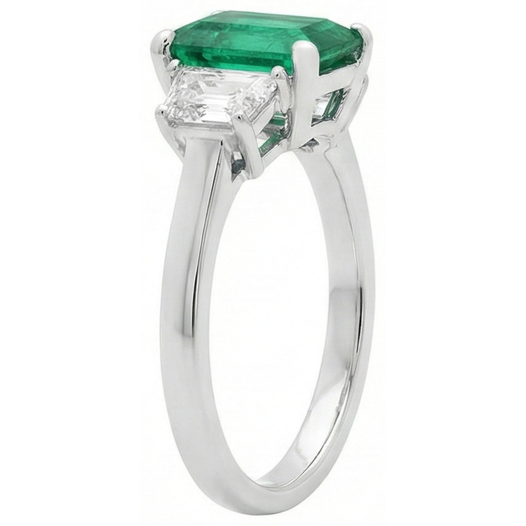 Bague 3 Pierres Emeraude Verte 2.50 Carats Et Diamant Naturels Extraits des Mines ( et non cultivés en laboratoire ) Or Blanc 14K