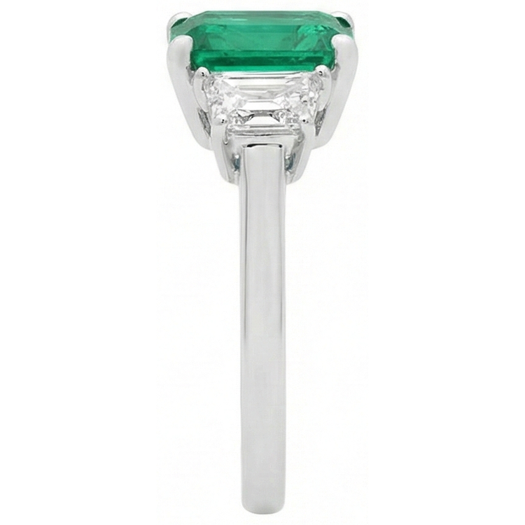 Bague 3 Pierres Emeraude Verte 2.50 Carats Et Diamant Naturels Extraits des Mines ( et non cultivés en laboratoire ) Or Blanc 14K
