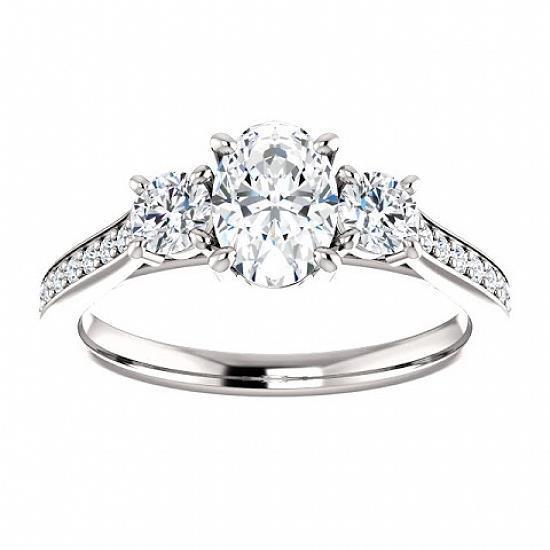 Bague 3 Pierres Ovale Et Réel Diamant Rond 3 Carats Avec Accents En Or Blanc 14K