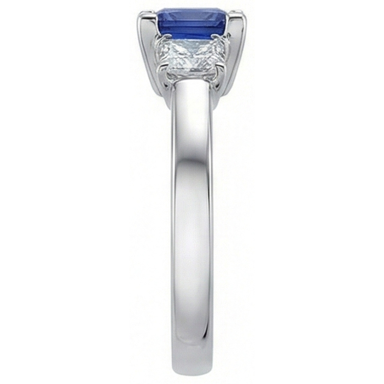 Bague 3 pierres en or avec saphir bleu princesse et diamant 5 carats