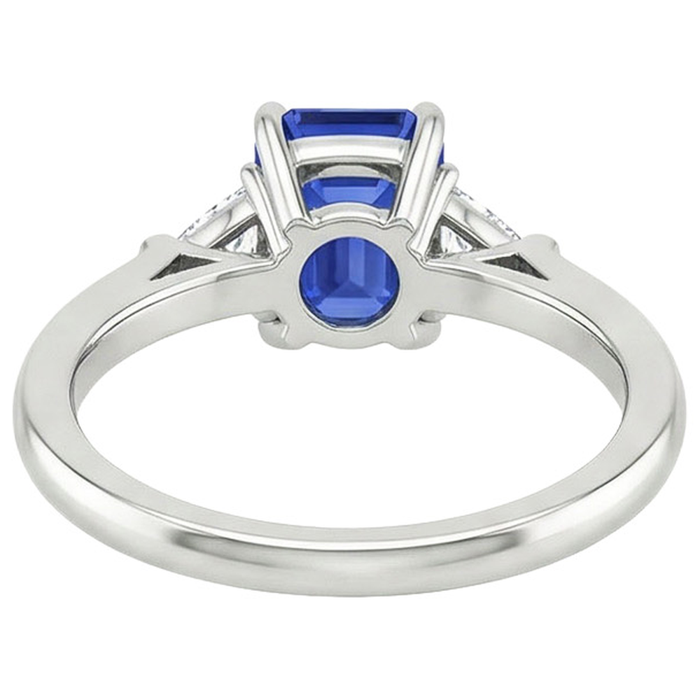 naturel trillion saphir 3.25carats bague détail rapproché