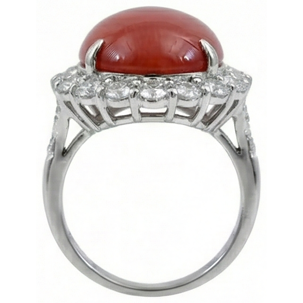 naturel oval diamant 12carats bague sur blanc