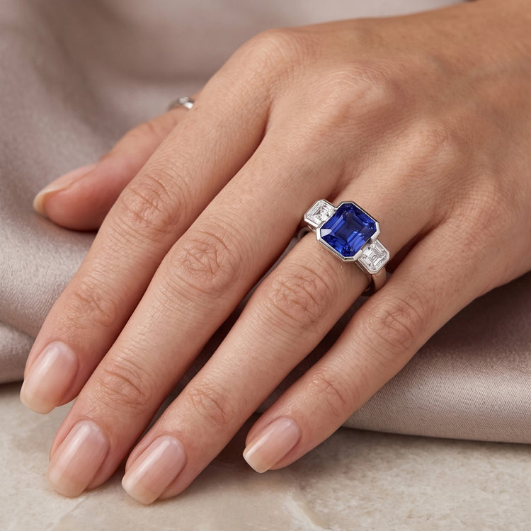 Bague Anniversaire Asscher Diamant Radiant Saphir 3 Carats 3 Pierre