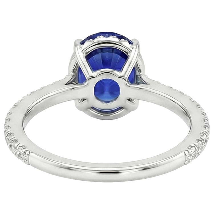 naturel oval saphir 4carats bague détail rapproché