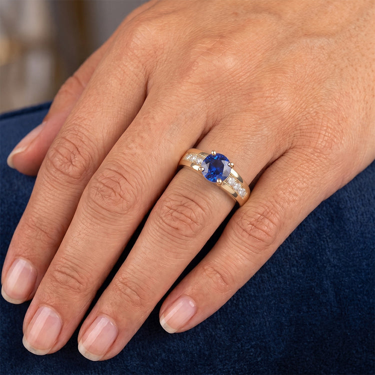 Bague Anniversaire Diamant Naturels Extraits des Mines ( et non cultivés en laboratoire ) Or Jaune Saphir Bleu Foncé 1.75 Carats