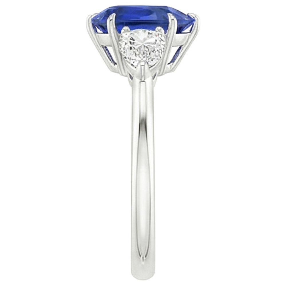 naturel pear diamant 4.50carats bague sur blanc