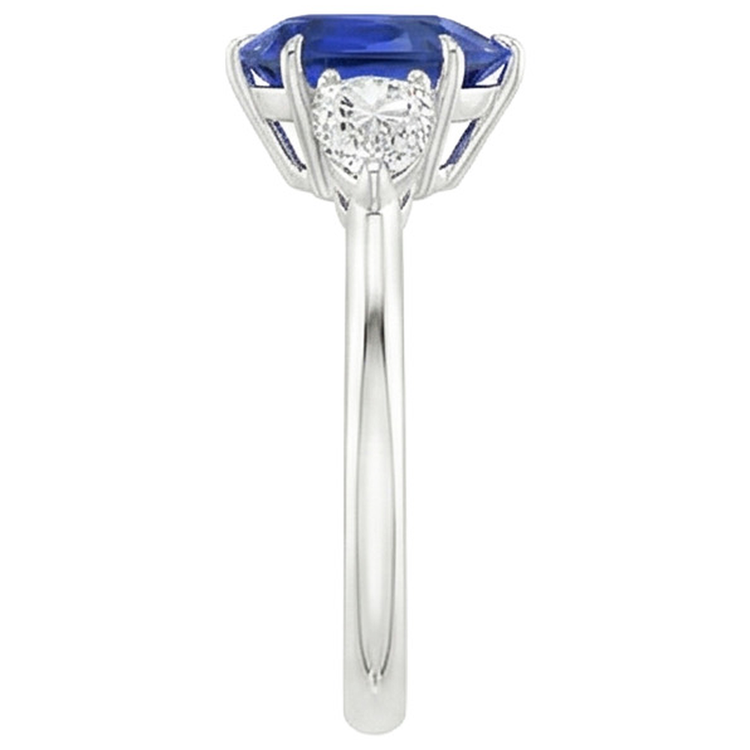 naturel pear diamant 4.50carats bague sur blanc