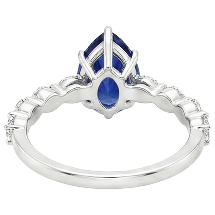 naturel pear diamant 5carats bague vue de dessus