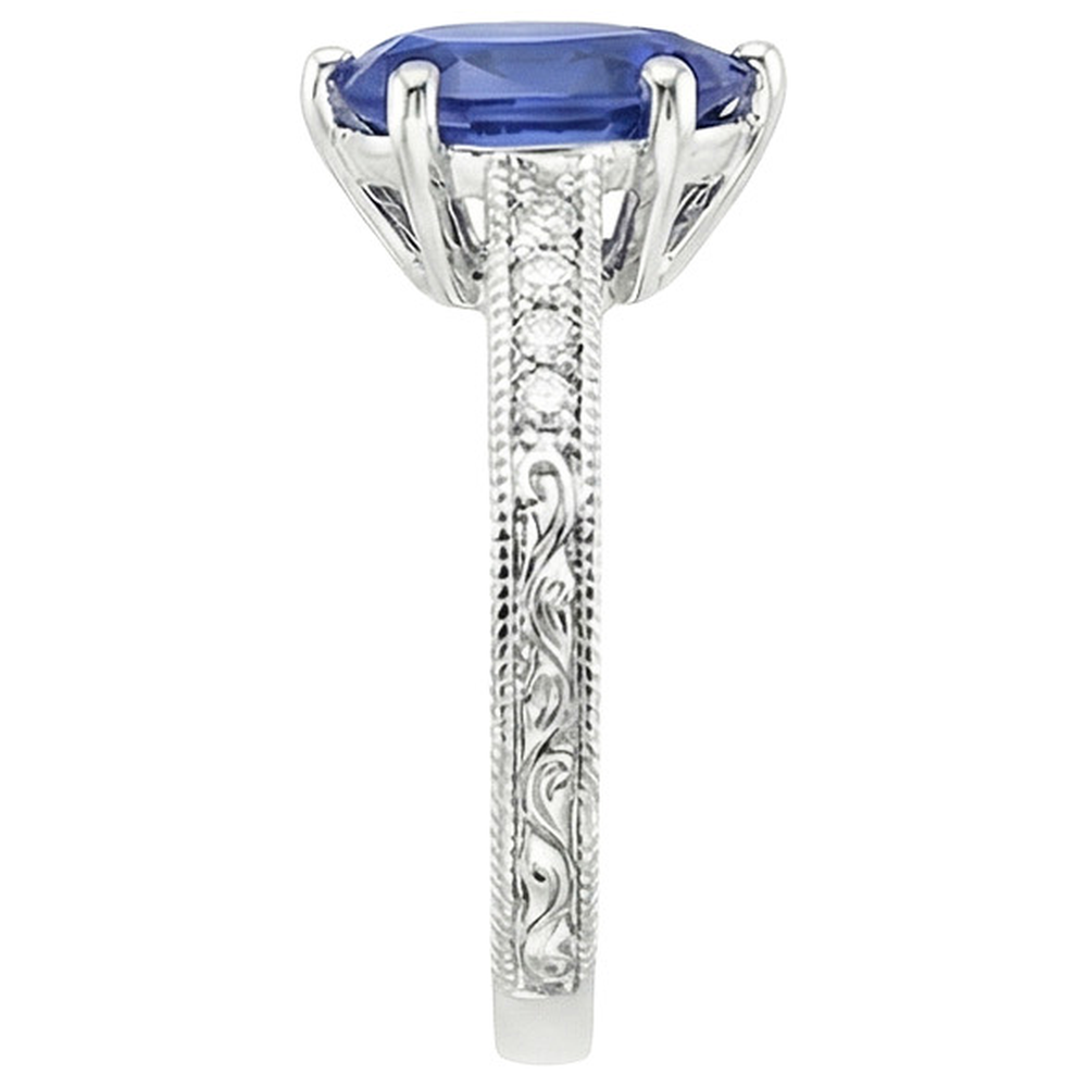 naturel pear diamant 4.25carats bague sur blanc