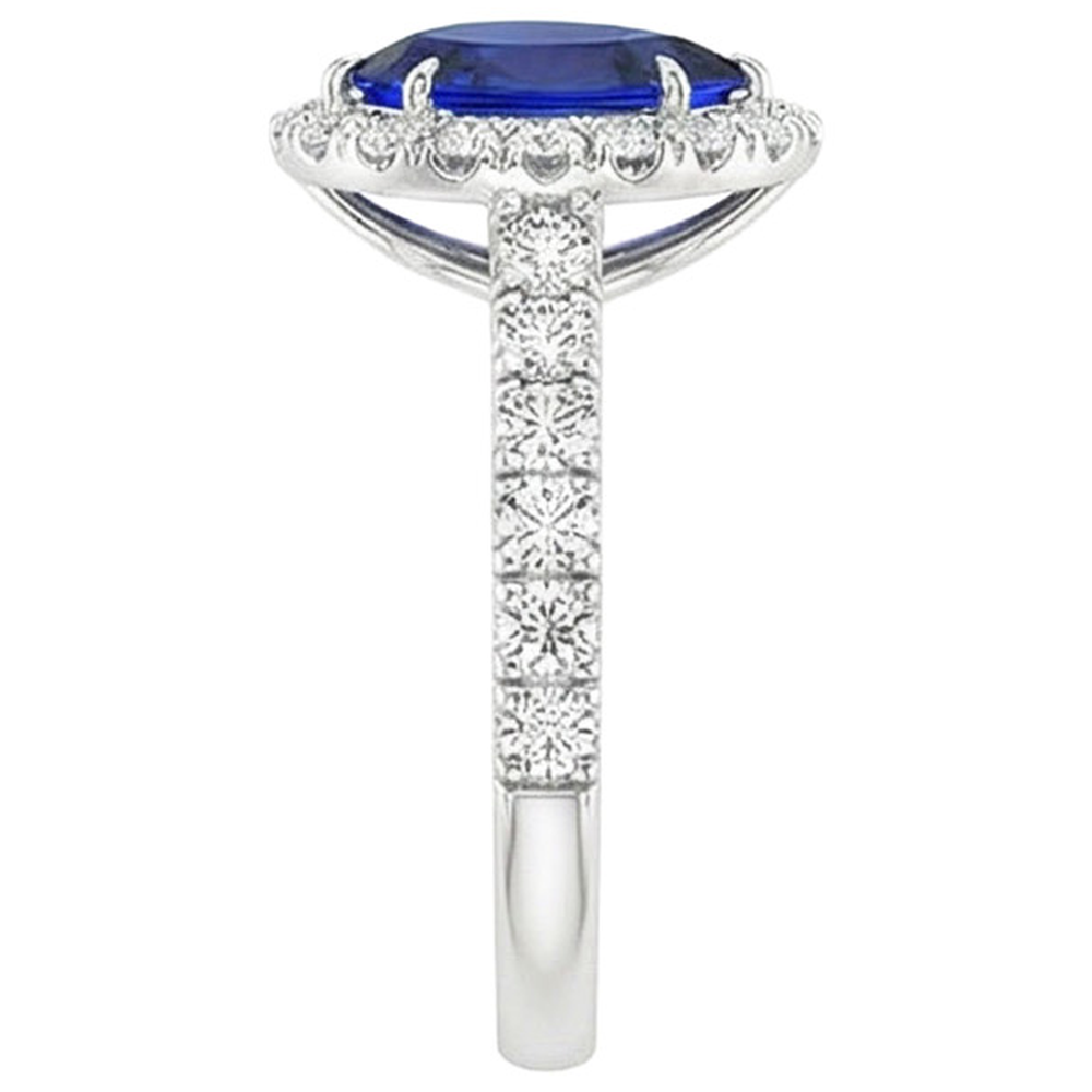 naturel pear diamant 4.50carats bague sur blanc