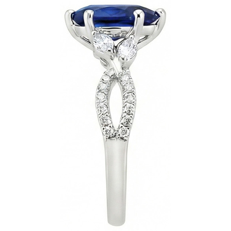 Bague Anniversaire Saphir Bleu Marquise & Diamants Naturels Extraits des Mines ( et non cultivés en laboratoire ) Ronds 5.50 Carats