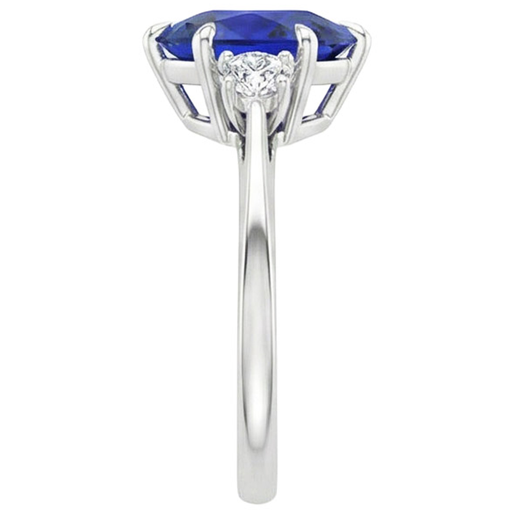 naturel pear diamant 3carats bague sur blanc