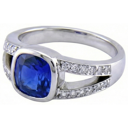 Bague Ceylan Saphir Et Diamants Naturels Extraits des Mines ( et non cultivés en laboratoire ) Or Blanc 14K 4.5 Carats