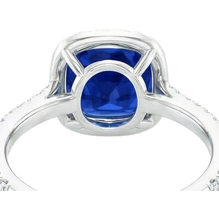 naturel cushion diamant 4carats bague vue de profil