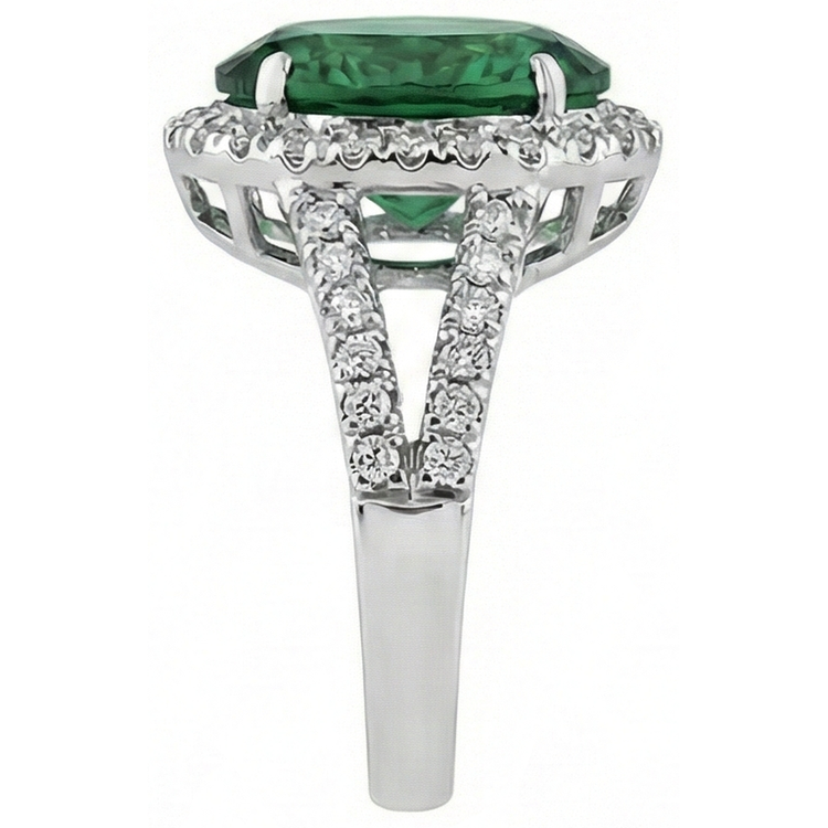 Bague Cocktail Emeraude Vert Et Diamants Naturels Extraits des Mines ( et non cultivés en laboratoire )