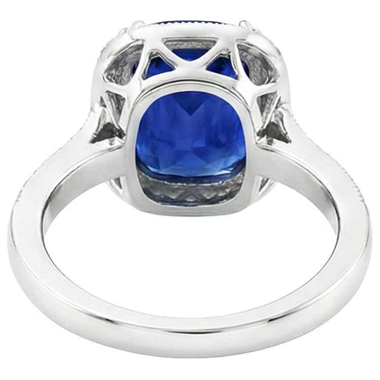 naturel cushion diamant 4.55carats bague vue de profil