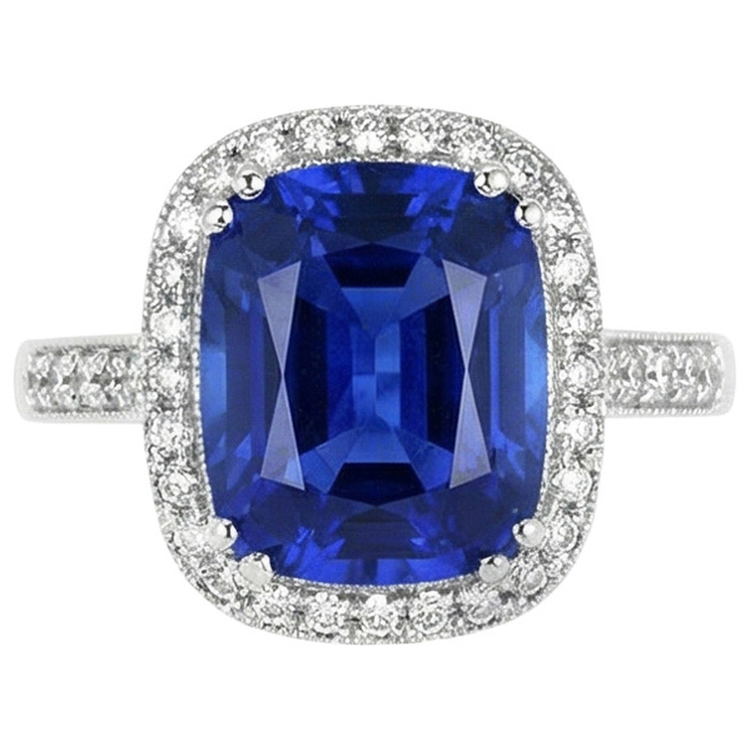 naturel cushion diamant 4.55carats bague vue de face